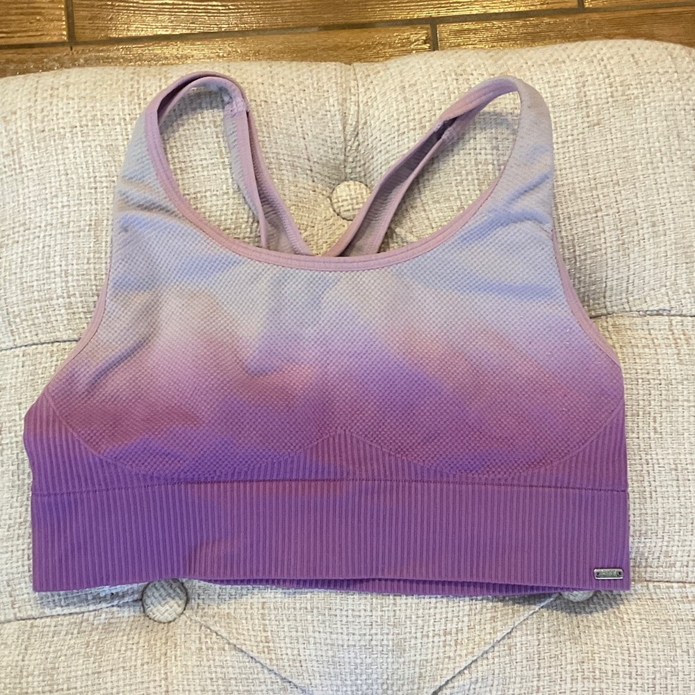 PINK Victoria's Secret Lavender to Violet Sports Bra